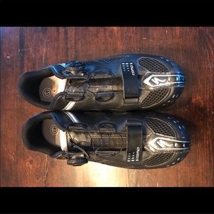 Specialized cycling shoes size 8